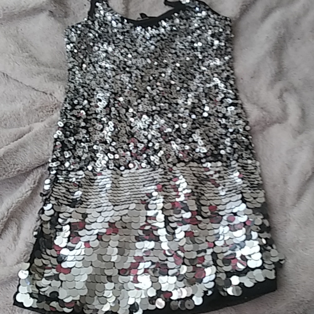 Shulami sequence dress size M.